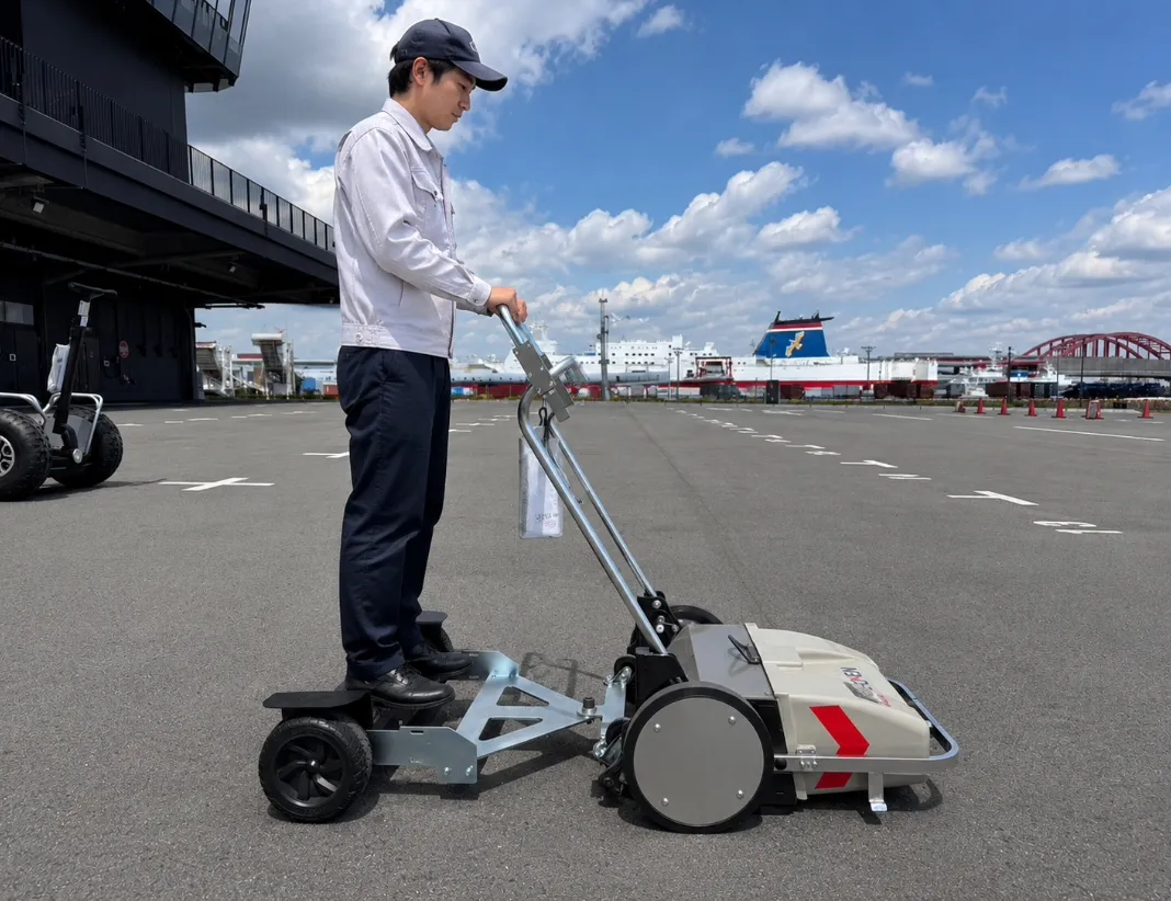 Cスマートスイーパーの強み 乗車しながら清掃